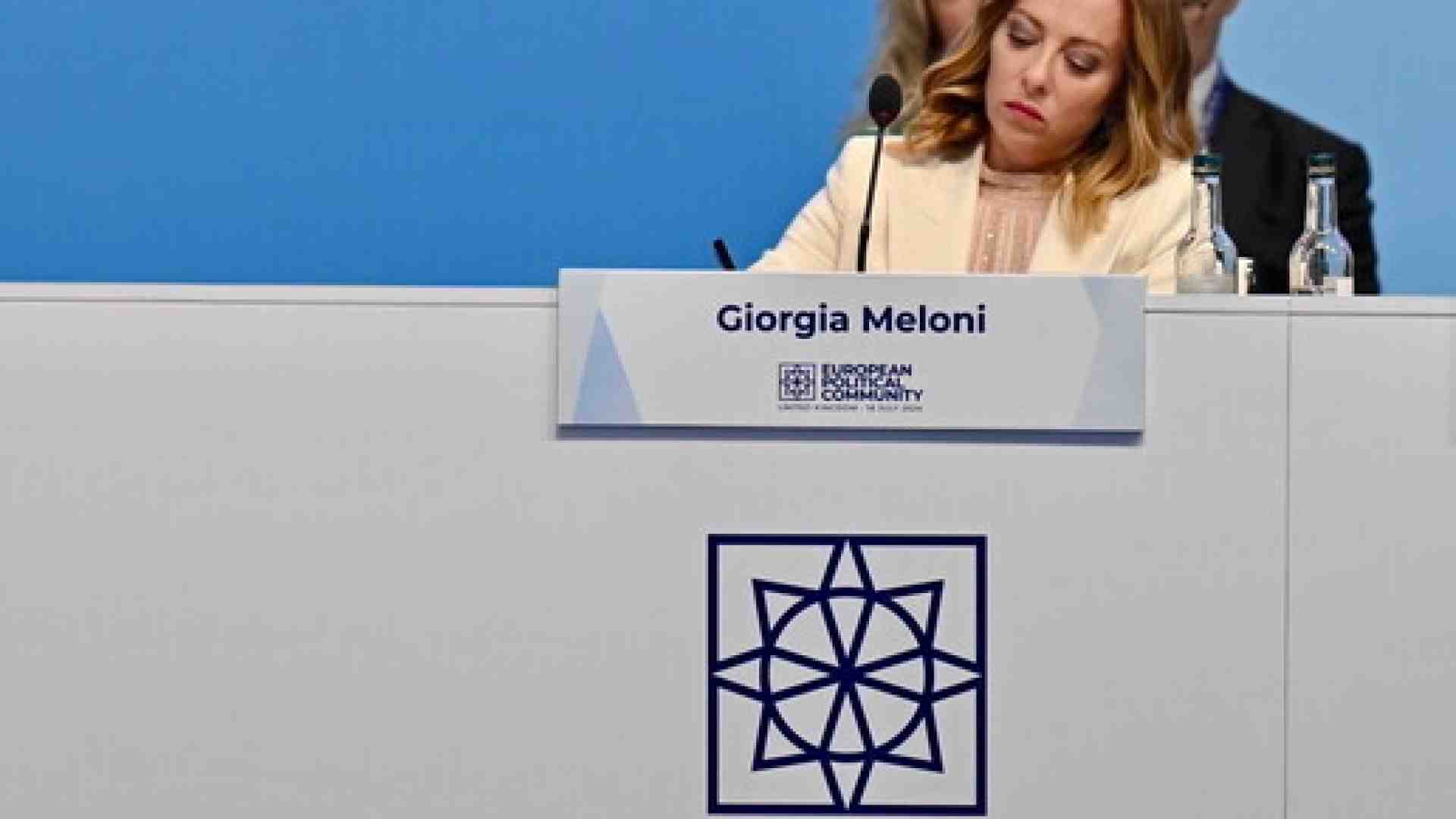 Pasticcio Meloni, per insegure Salvini vota "no". Ma FdI fa partire lo spin "L'abbiamo votata"