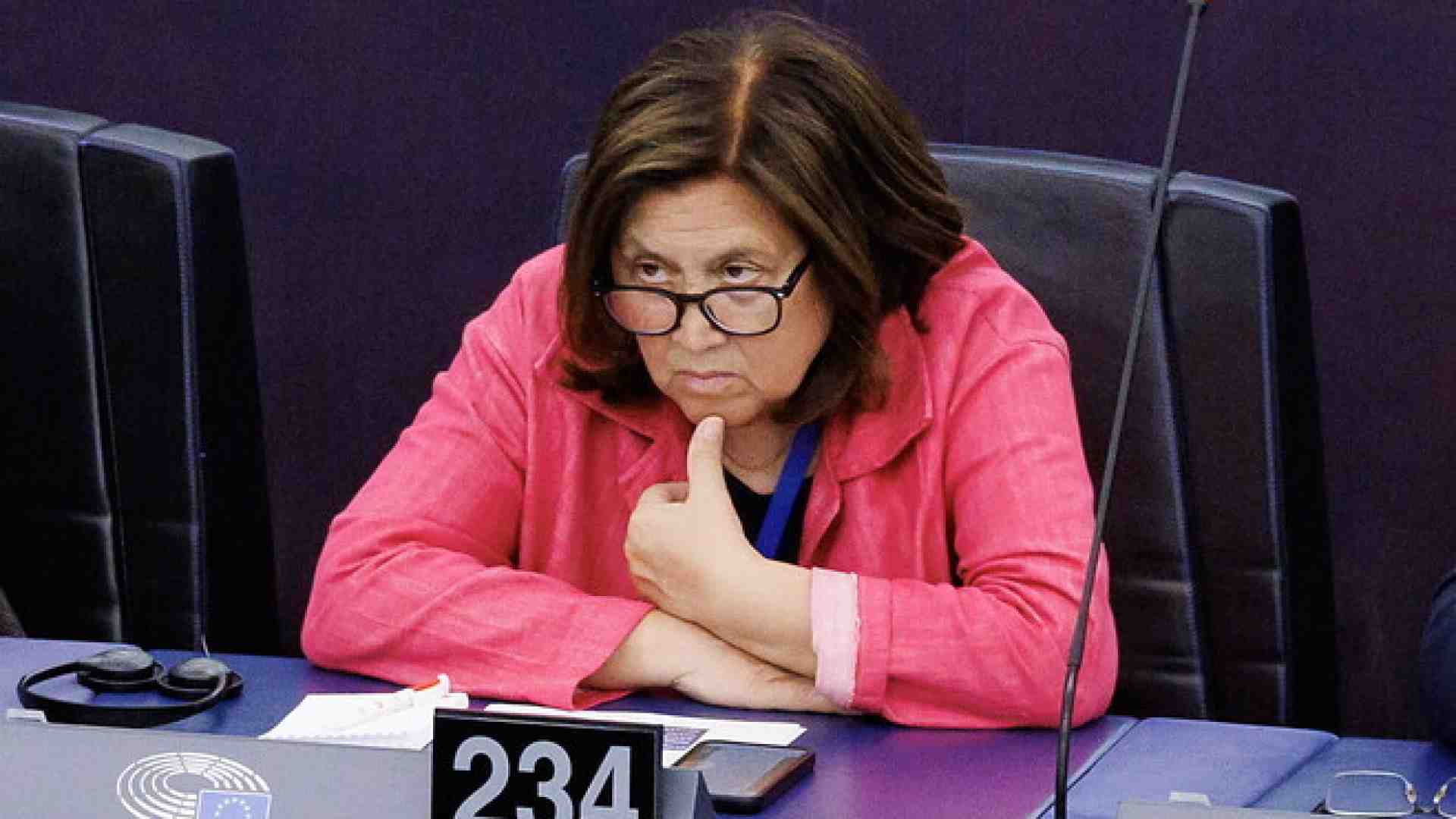 Lucia Annunziata: “L’Italia non è isolata. Capisco la scelta di Meloni, dubbi su von der Leyen anche nel Pse”