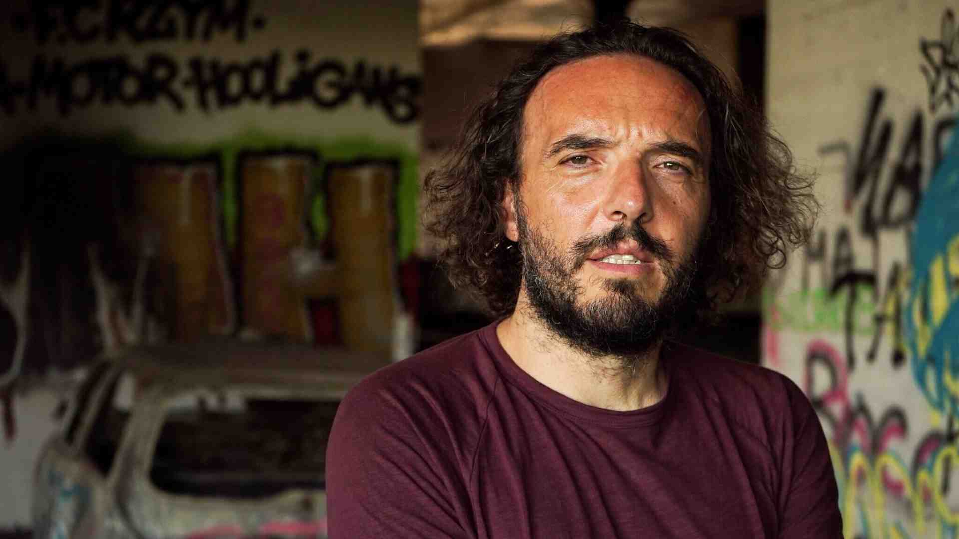 Da Zeman a Pizzul alla ricerca del carisma. Intervista a Giuseppe Sansonna