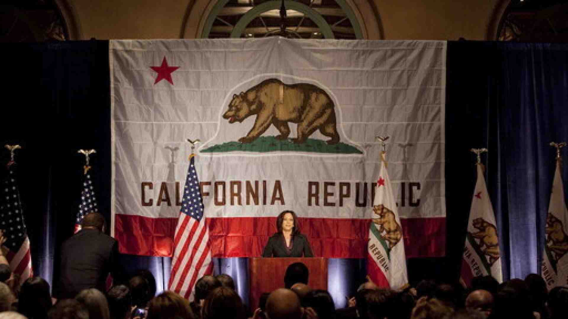 Elon Musk non abita più qui: la California di Kamala Harris e i suoi nemici