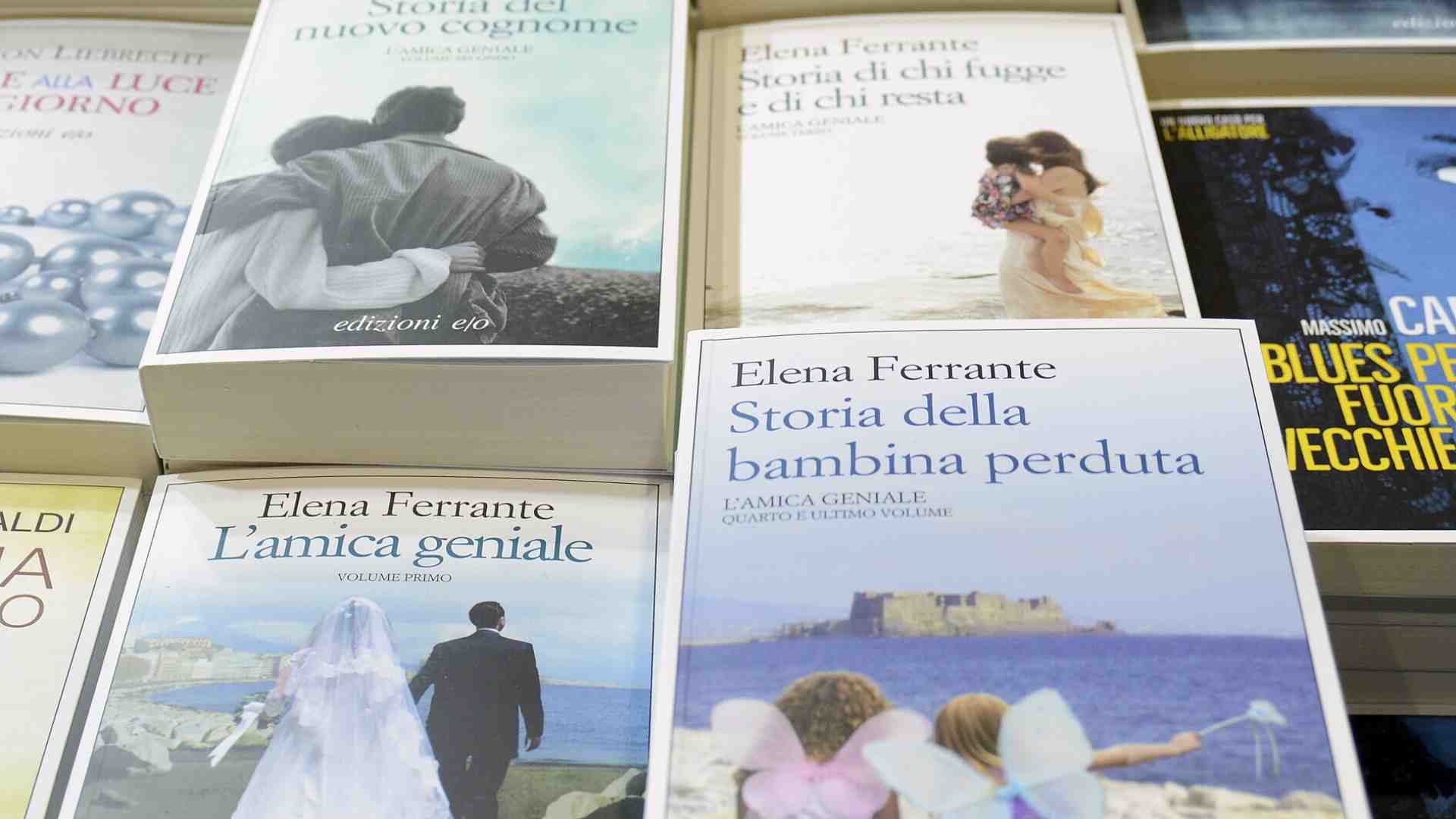 Meno male che nella classifica del New York Times non c’è solo Elena Ferrante