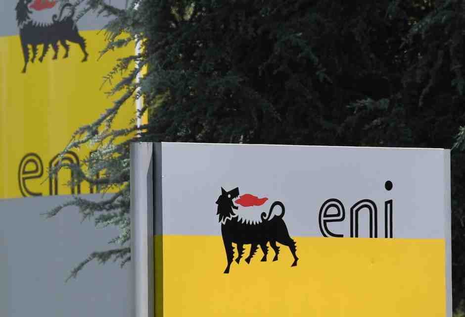 Ma che ci fa Kkr in affari con Eni? Tracce di una linea da seguire, in Europa e in Italia