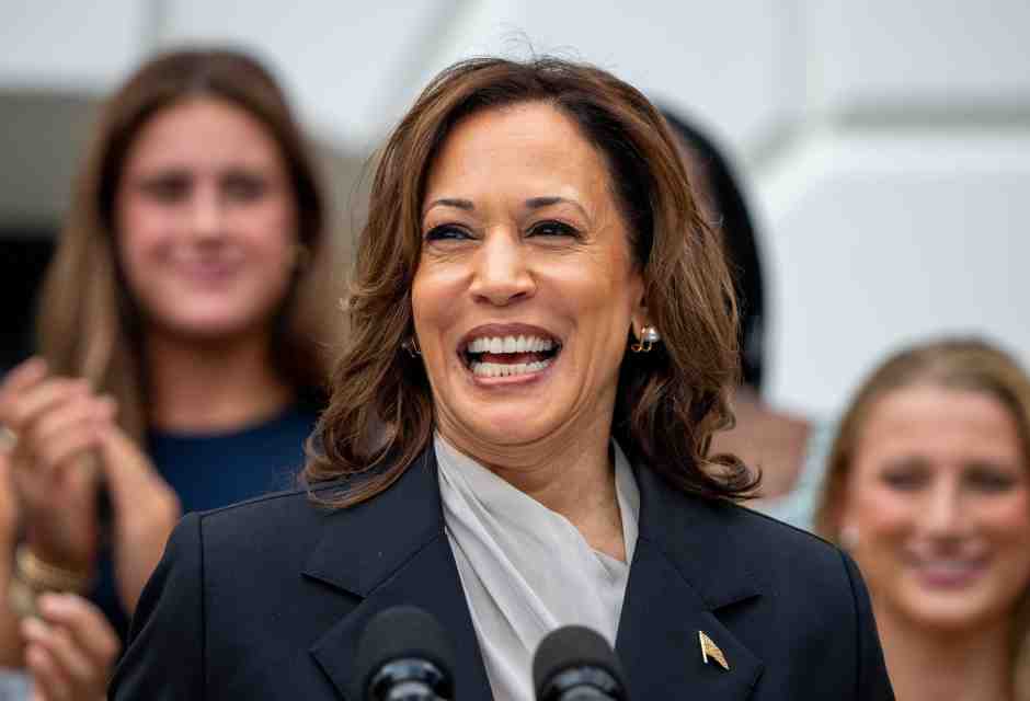 Kamala Harris e l'Arancione che è sempre lì. Ora bisogna scegliere come perdere