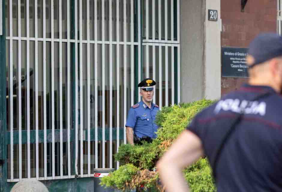 Le carceri esplodono e la maggioranza non sa che pesci prendere