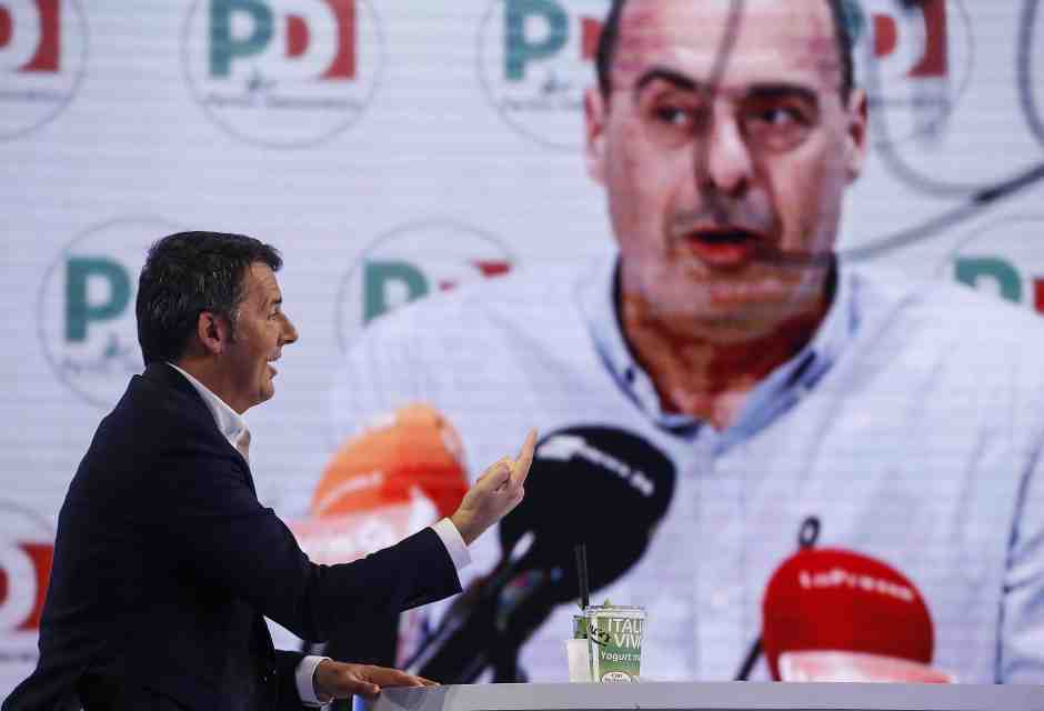 Renzi: "Se cade il governo, subito al voto. Attrezziamoci per vincere". Zingaretti: "Bene la svolta"