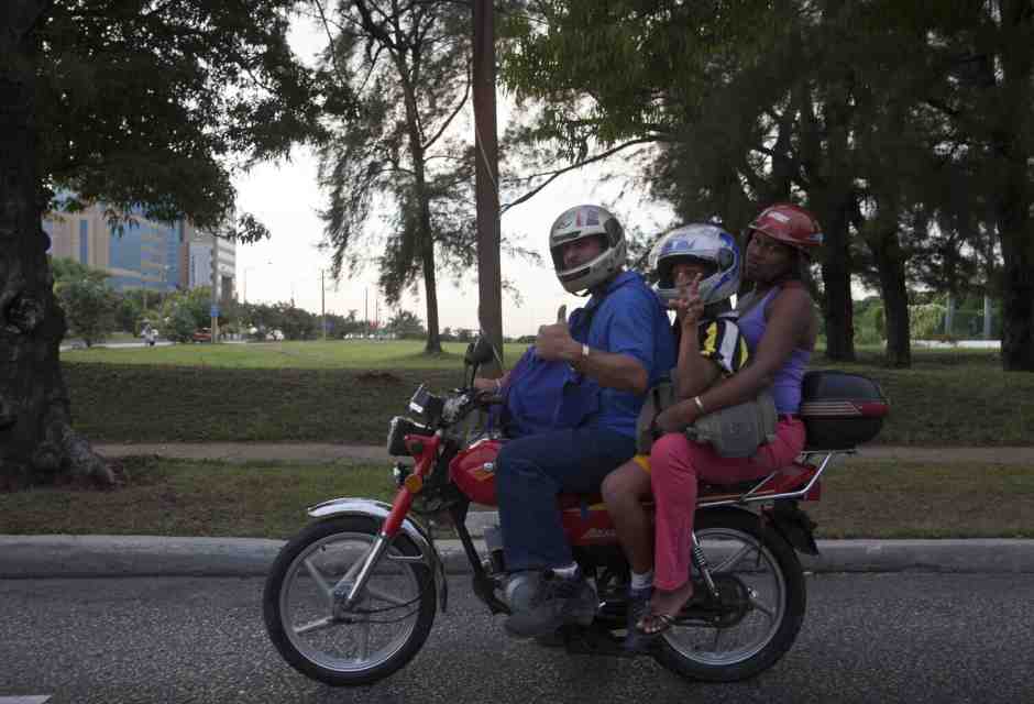 I cubani scappano da Cuba a un ritmo mai visto