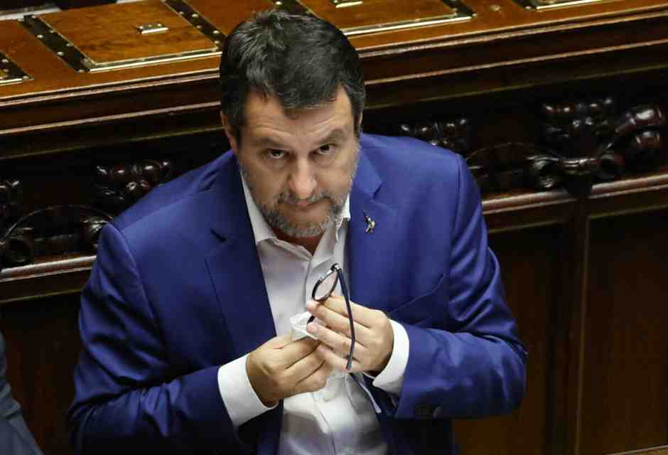 La nemesi di Salvini. Nel 2022 fallì come kingmaker per il Colle e votò Mattarella. Che adesso pizzica più lui di Meloni