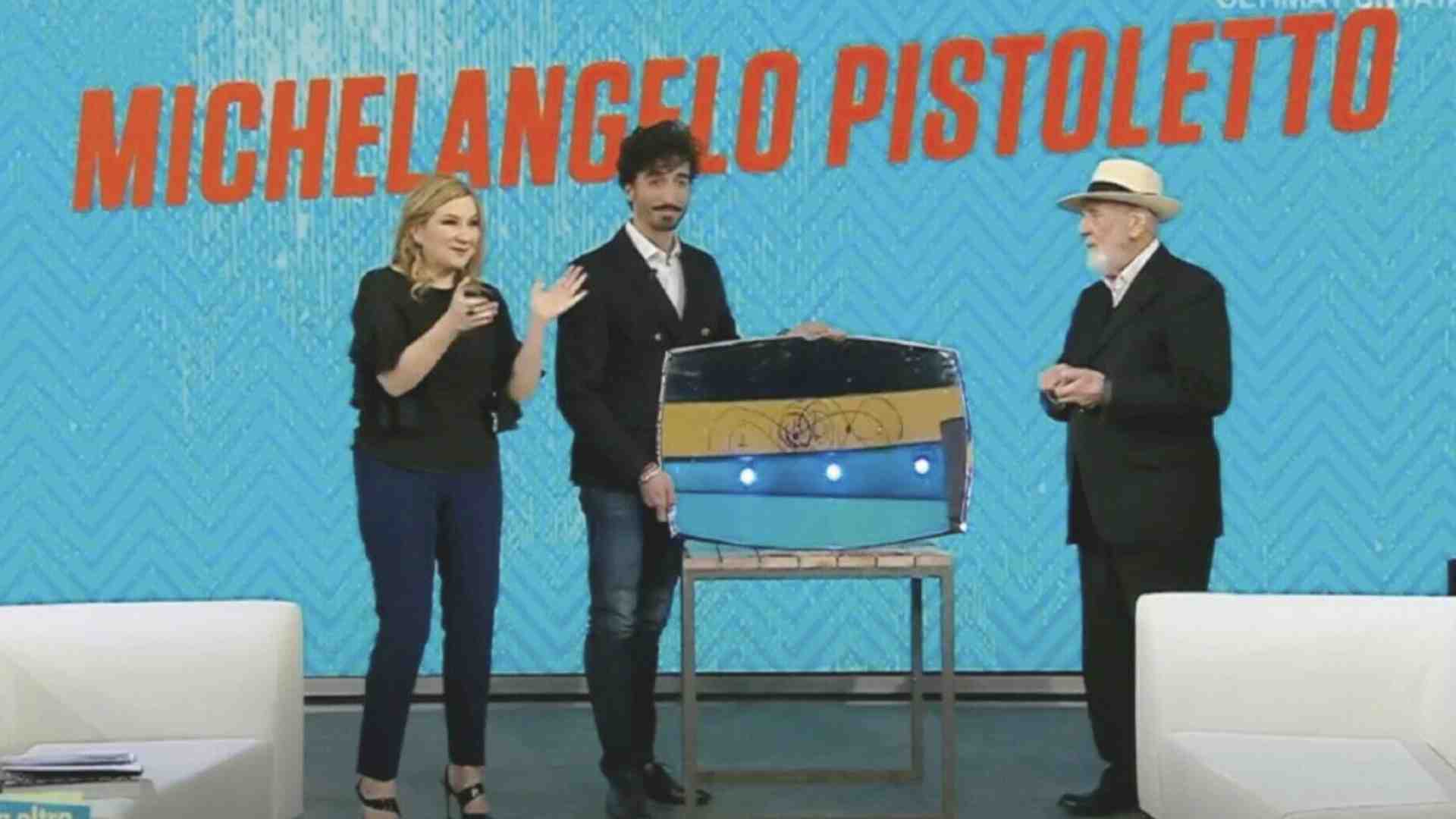 La Bortone che si porta a casa il Pistoletto ha mostrato che il re è nudo