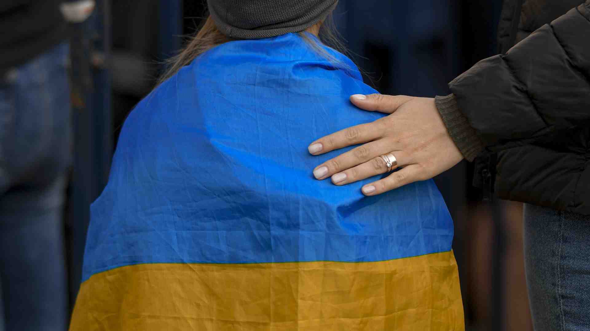 Anne Applebaum ci dice che le dittature non sono un destino e come sconfiggere i loro fan