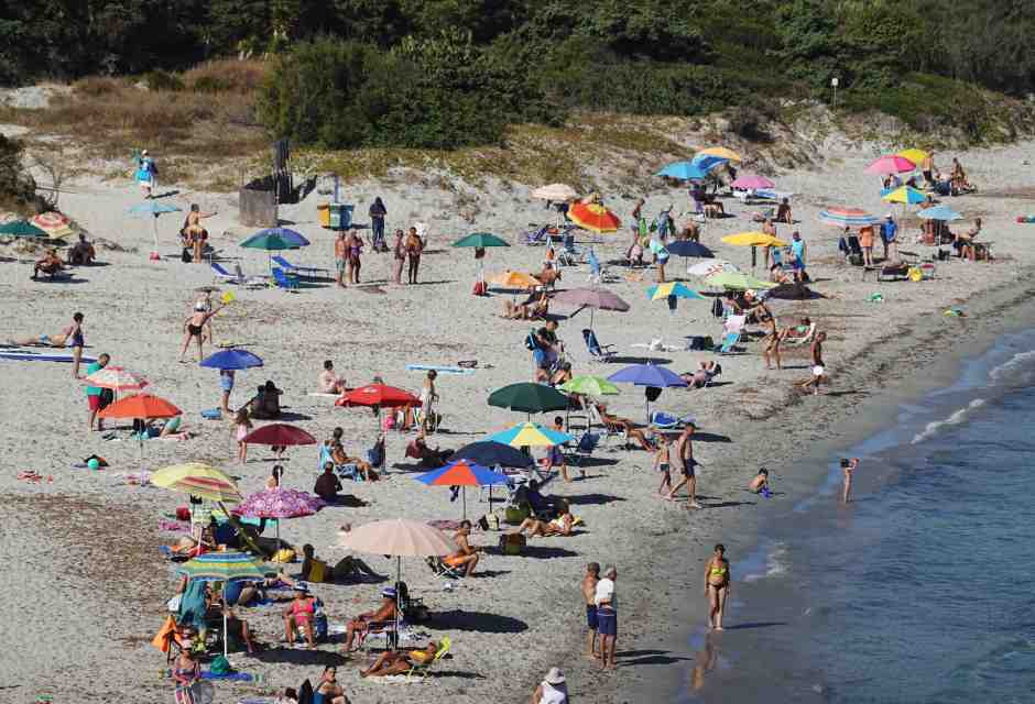 Chi fugge, chi resta, chi prenota. Che "tipo da vacanza 2024" sei?