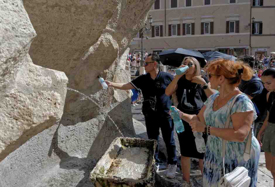 I mass media si sono resi conto che è estate: che notizia!