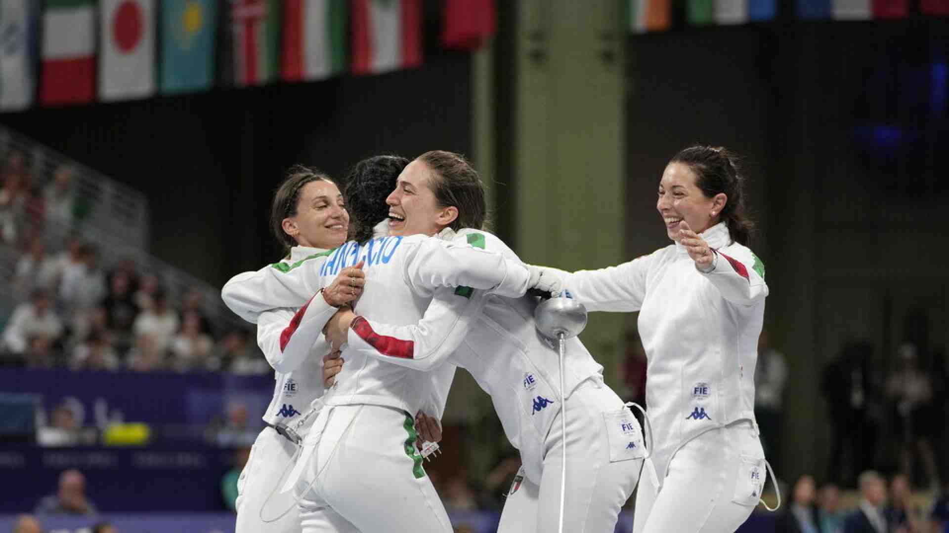 La Nazionale femminile di spada ha spento il volume al Grand Palais