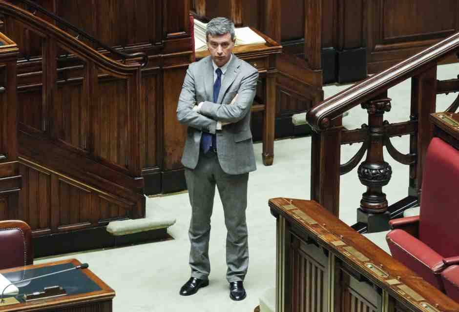 L’Orlando dubbioso. In Liguria il candidato è lui. Ma se perde? Il nodo Renzi