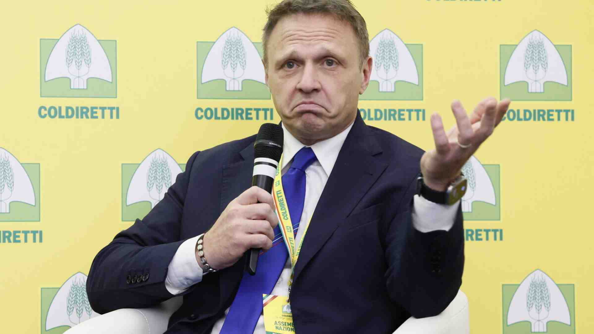 Le ultime promozioni di Lollobrigida. Da collaboratori a dirigenti. Il ministero esplode