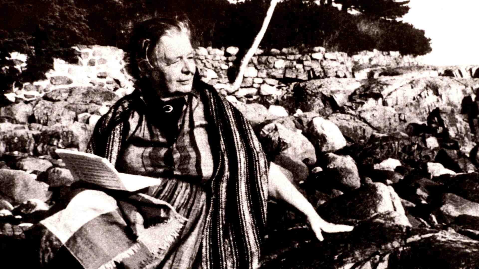 Una frase di Marguerite Yourcenar per sciogliere i legacci più tormentosi