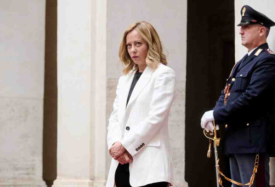 Meloni per l'anniversario della strage di Bologna: "Grave dire che le radici sono nella destra di governo"