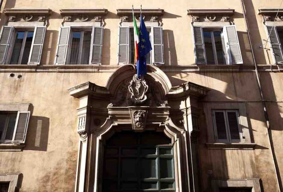 Fwu, nuovo crac assicurativo precipita su 100 mila risparmiatori italiani