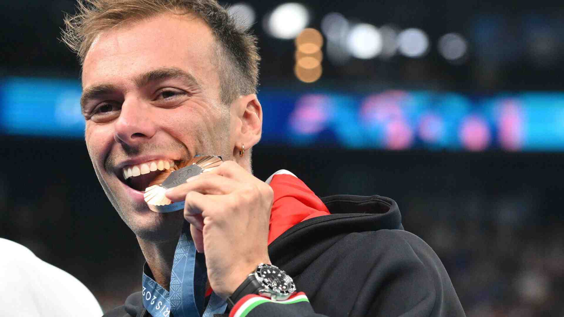 Dietro ai grandi nuotatori c'è sempre un grande allenatore