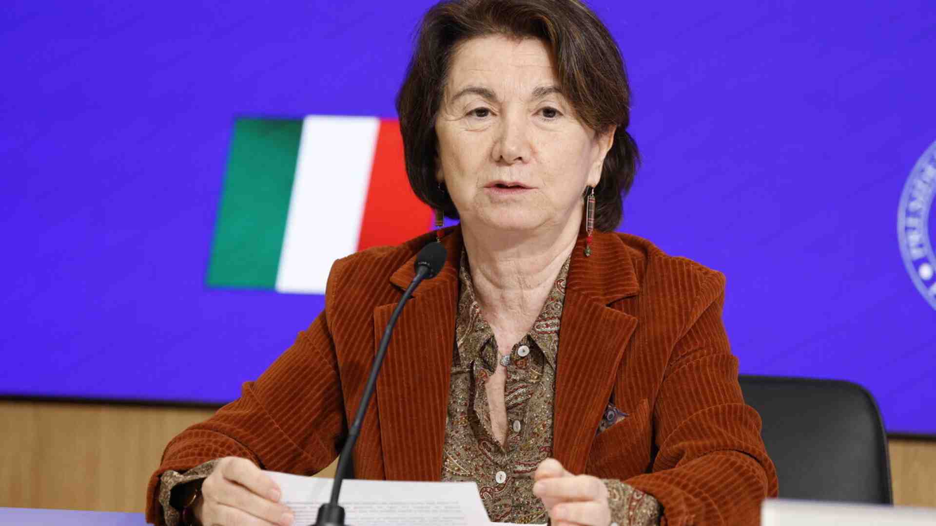 Cosa può fare il governo per la natalità? Parla Roccella