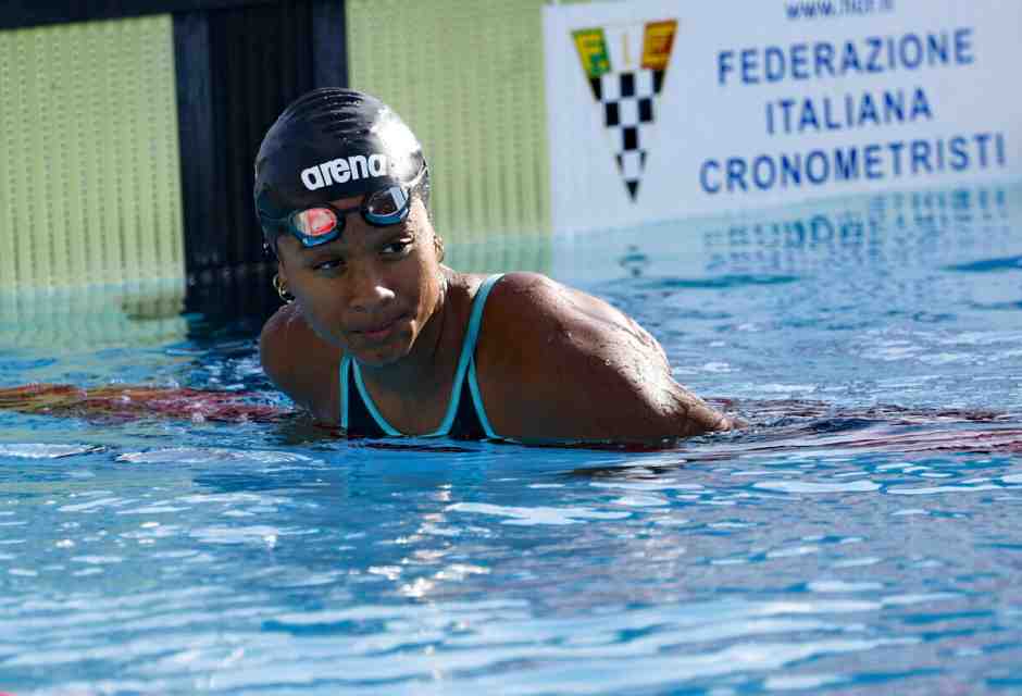 Sara e Sarah. Curtis debutta nei 50 stile libero della regina Sjöström: “Alle Olimpiadi può succedere di tutto”