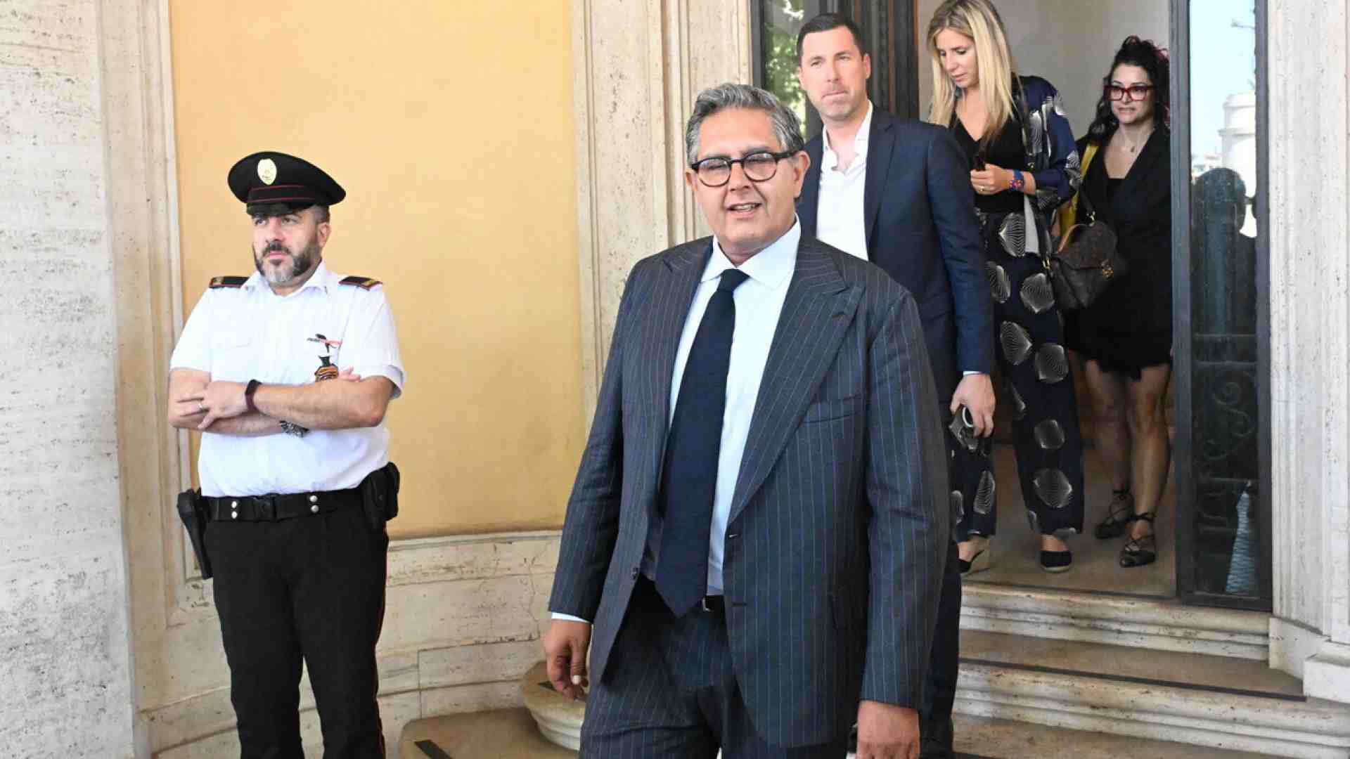 Un Toti a Roma. Fa visita agli alleati. Ma lo scouting per il successore non decolla. Ipotesi Bagnasco (FI)