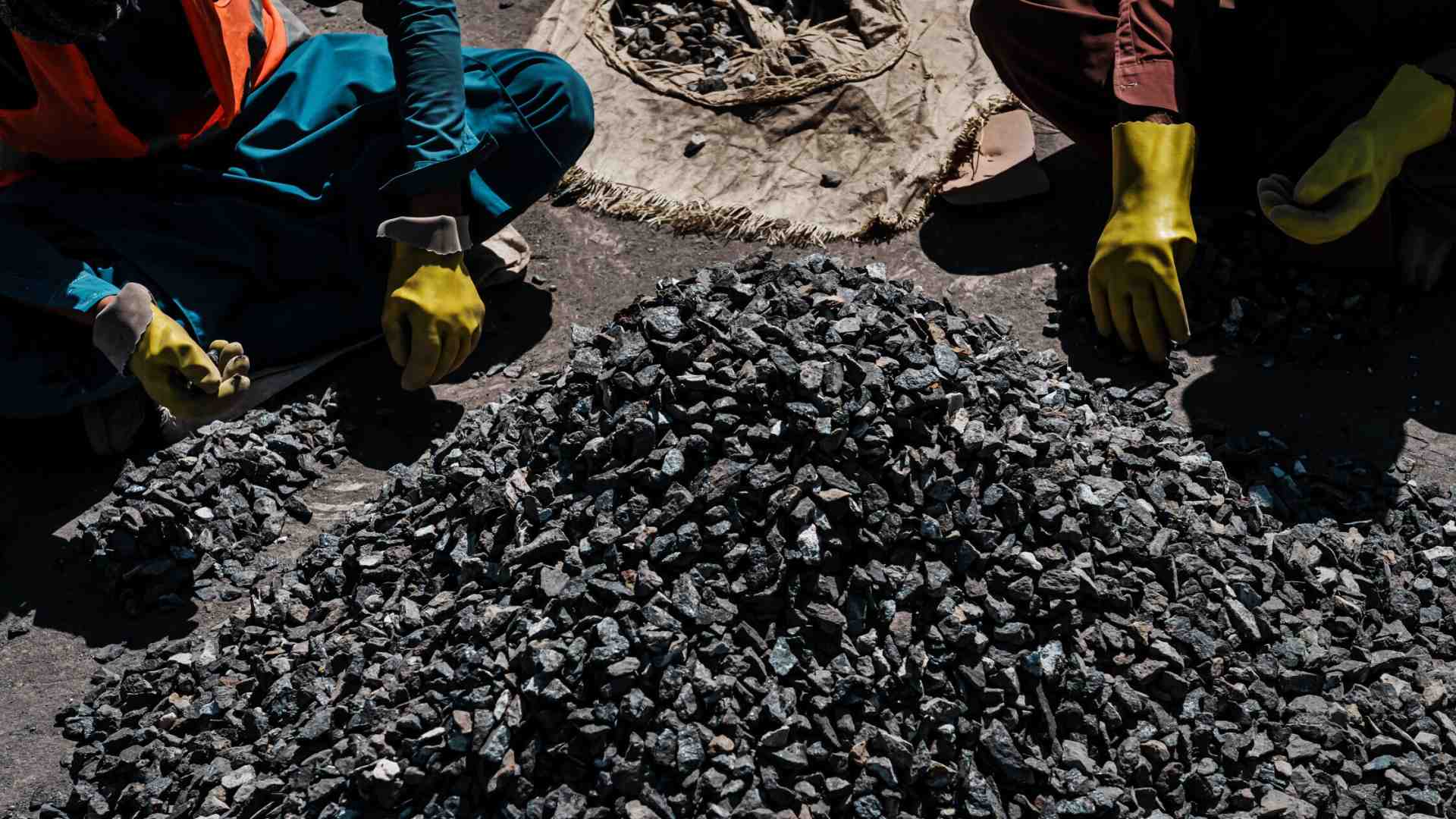 Caccia alle terre rare, dove la Cina conduce e noi arranchiamo