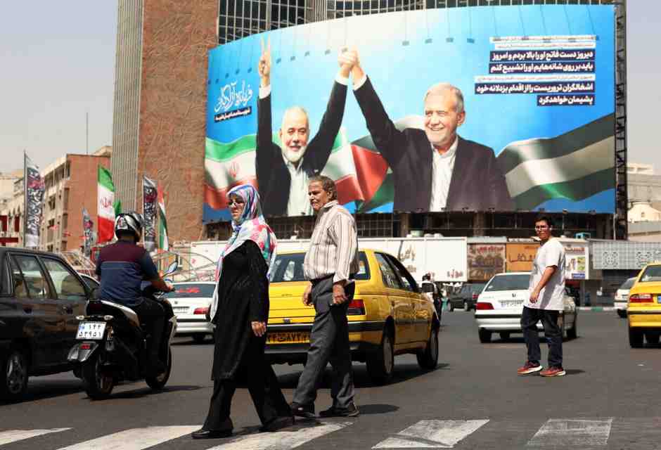 Contro gli utili idioti degli ayatollah