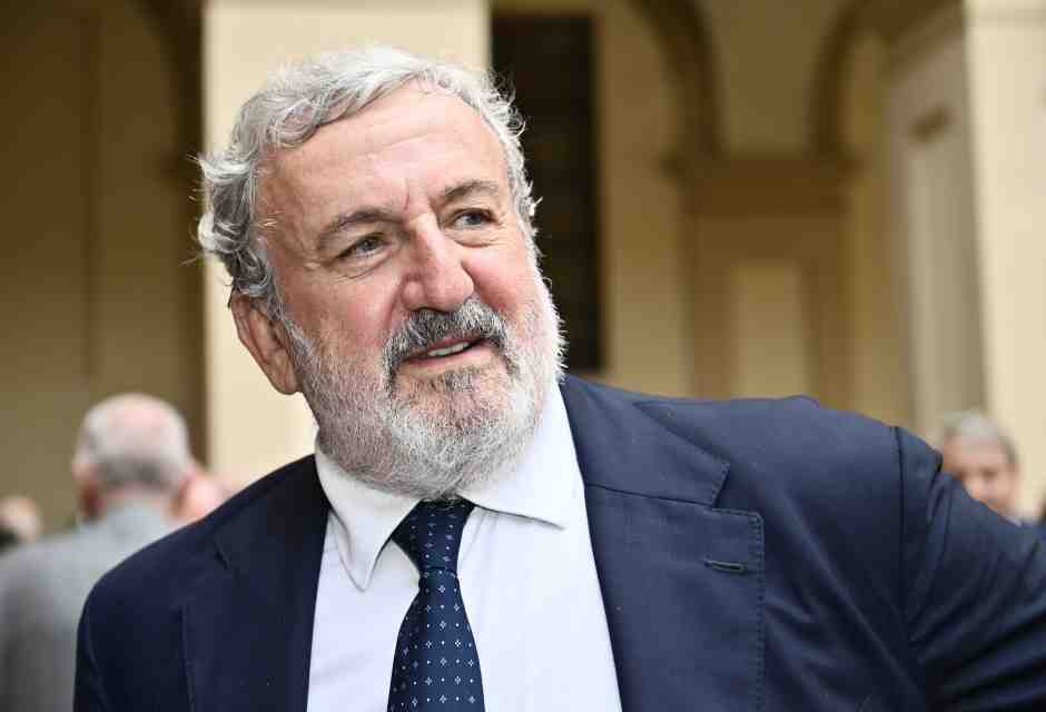 Emiliano impugna la legge Calderoli, dopo aver sognato la Puglia super autonomista