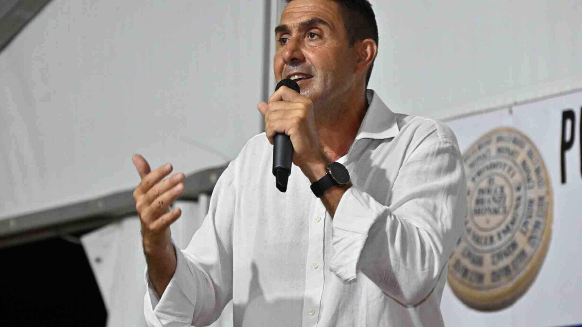 "Organizzo la Pontida di Vannacci: la Lega di Salvini non la vota più nessuno"