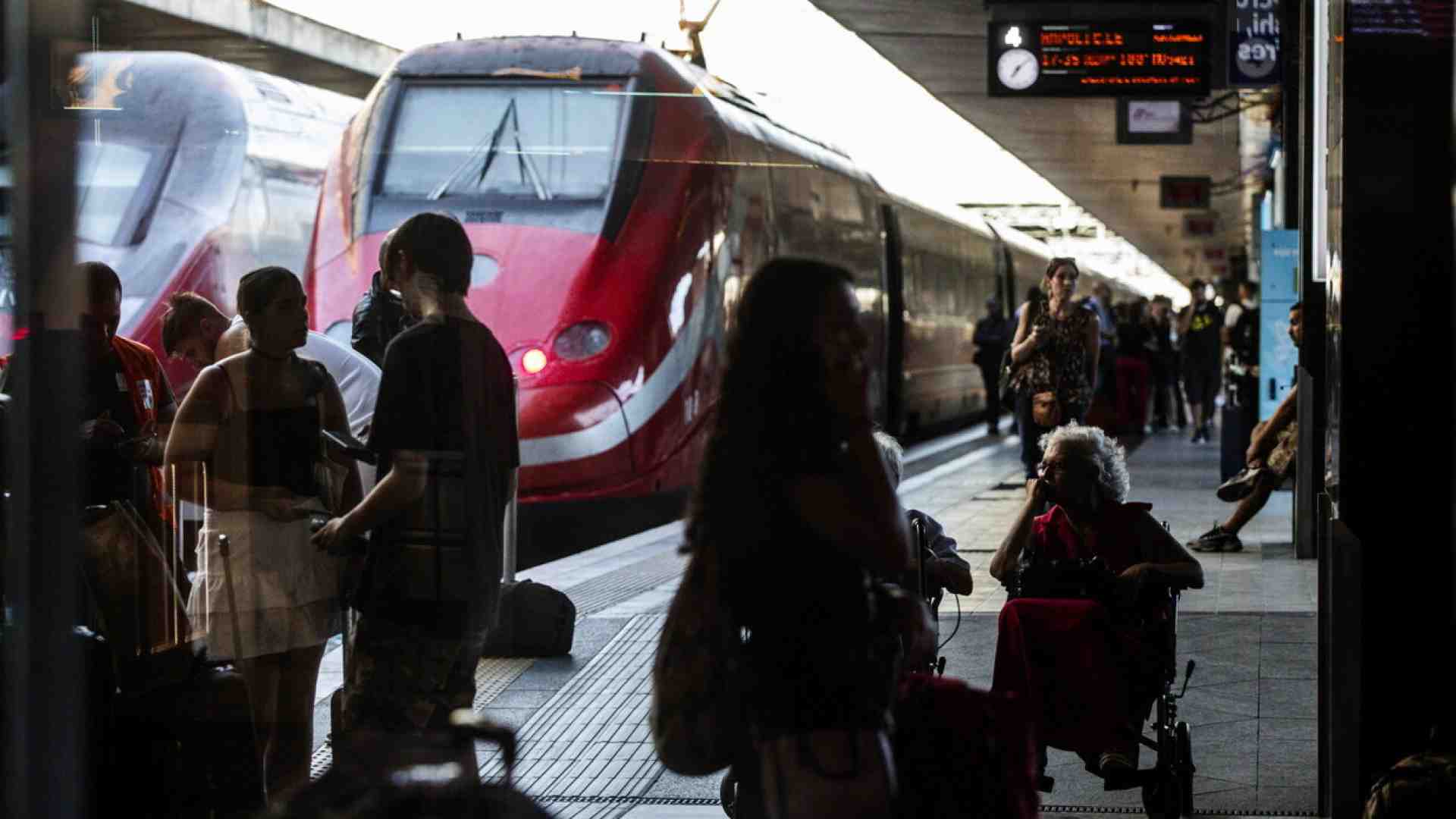 I lavori che servono alla rete ferroviaria italiana, oltre le polemiche sui ritardi estivi