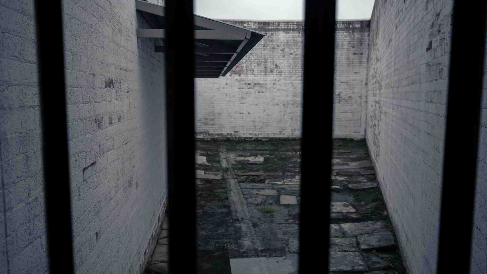 Un altro detenuto si toglie la vita: i suicidi nelle carceri salgono a 67