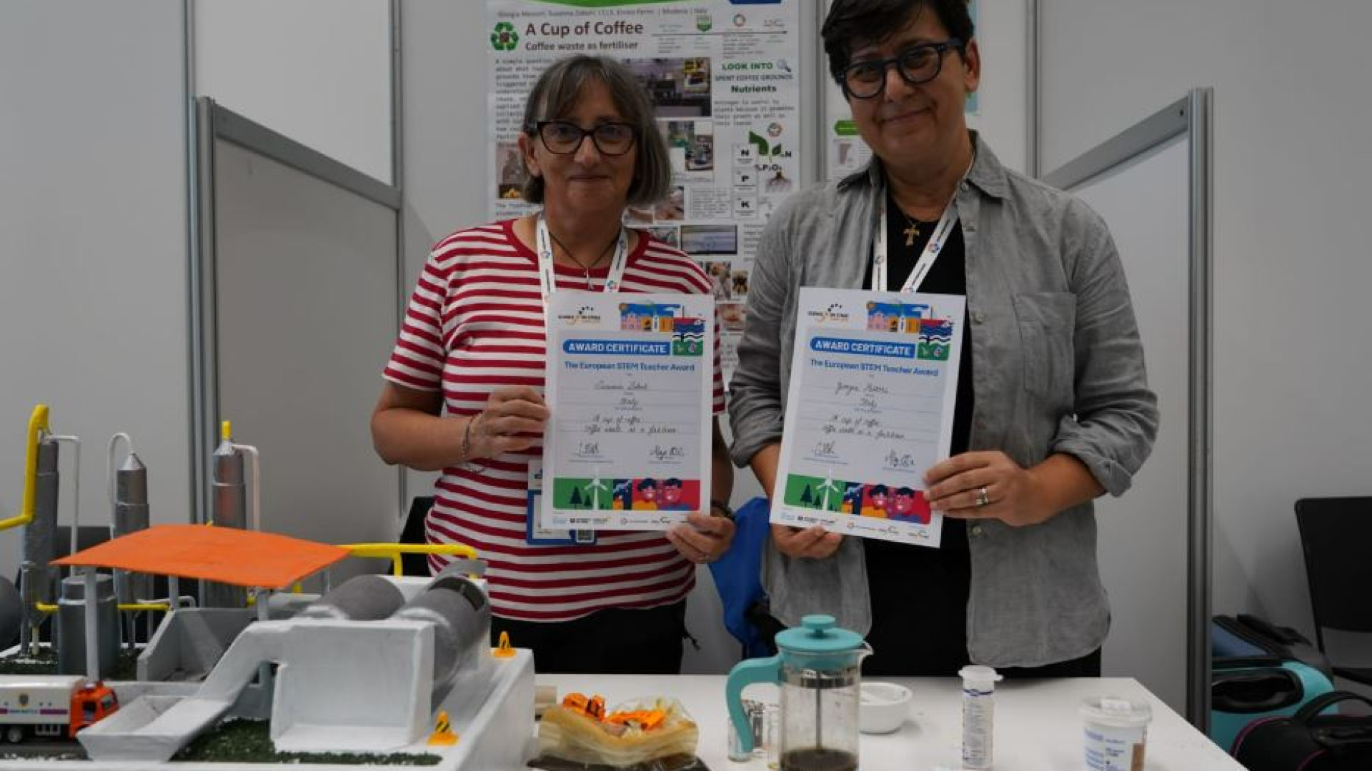 La scuola di Modena che ha vinto il Festival delle scienze coi fondi di caffè