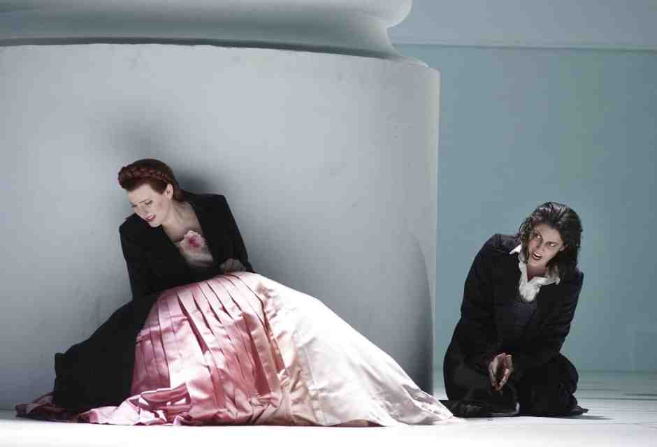 Hofmannsthal o Mozart: a Salisburgo furoreggia il genio registico di Carsen