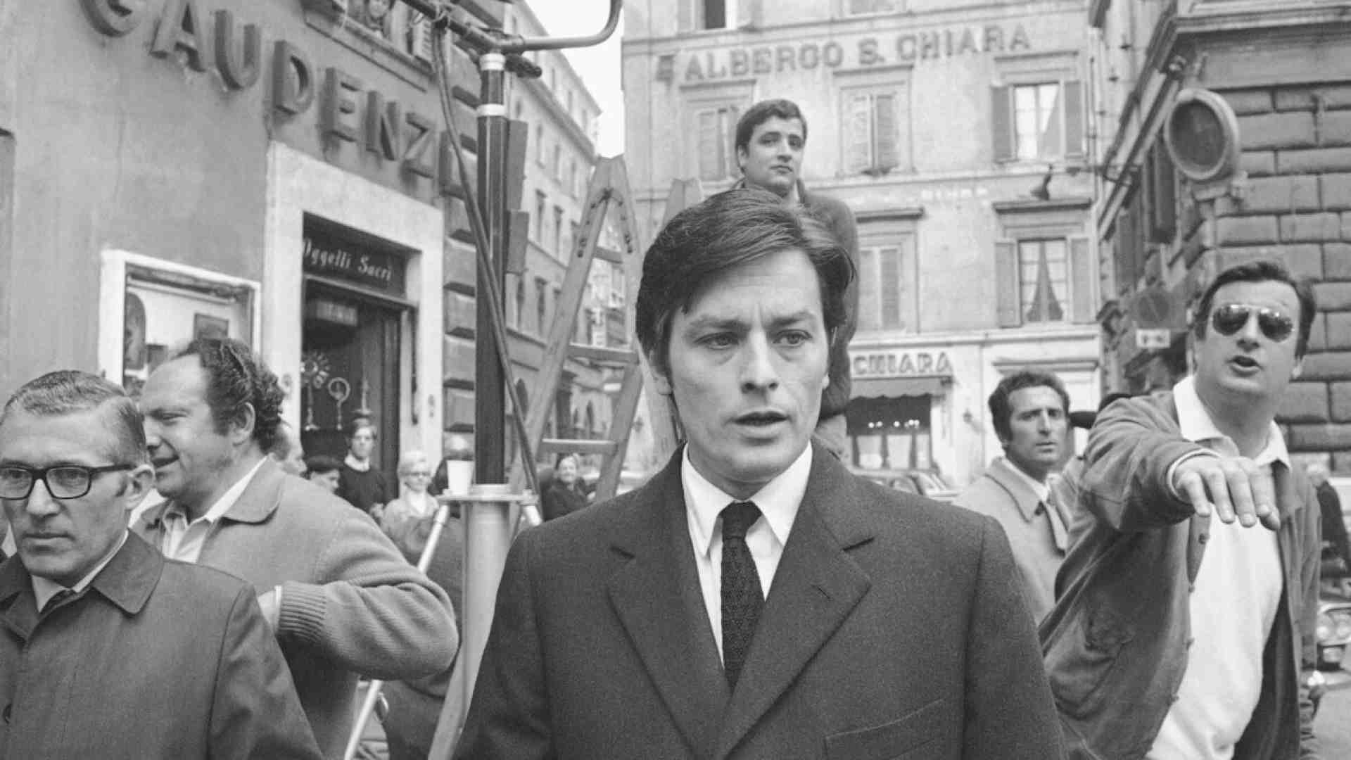Il gigante Alain Delon, faccia d'angelo e Borsalino. Preferì la Francia e l'Italia al cinema americano