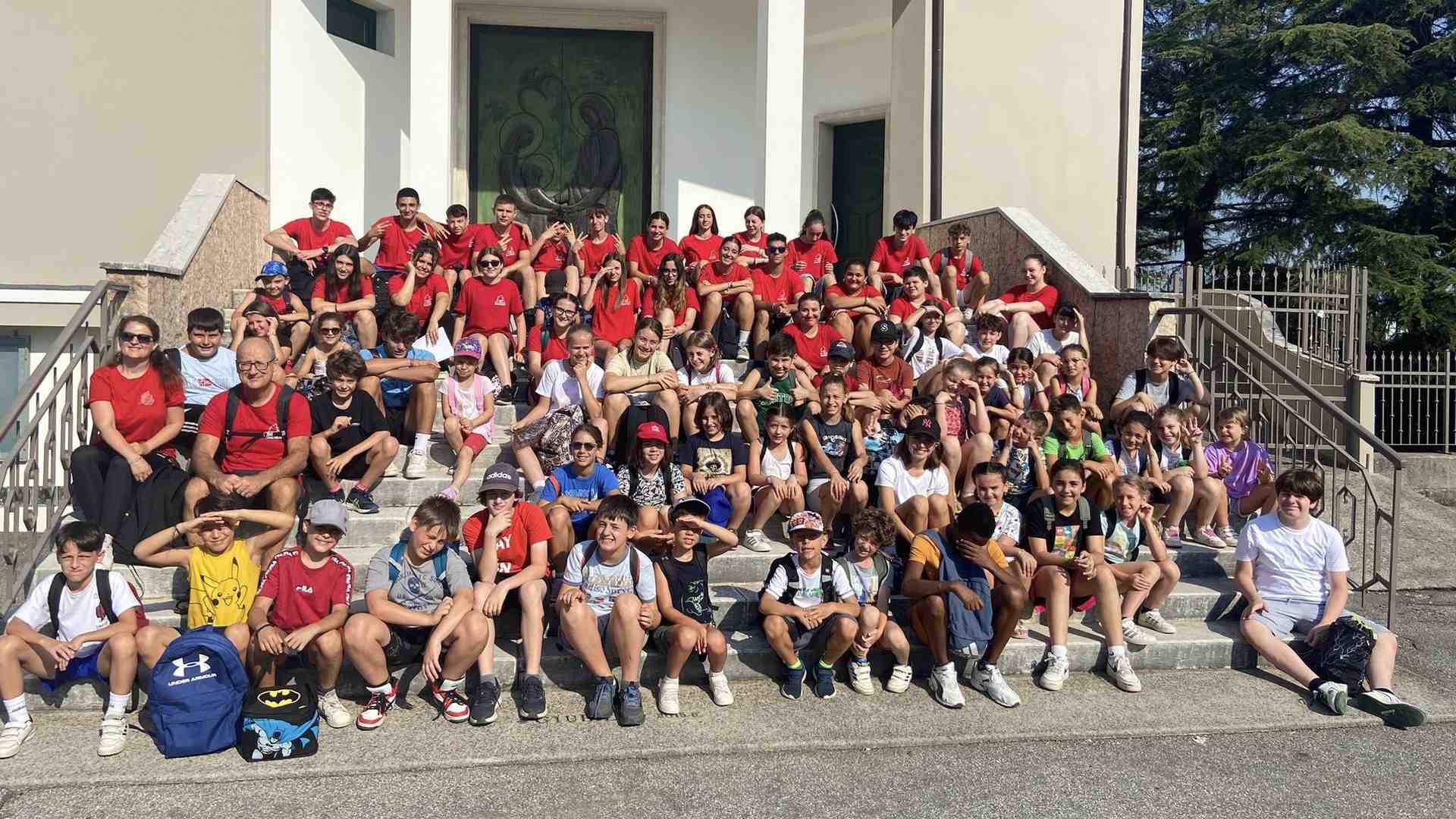 Sacra Famiglia - Diventiamo sempre più comunità