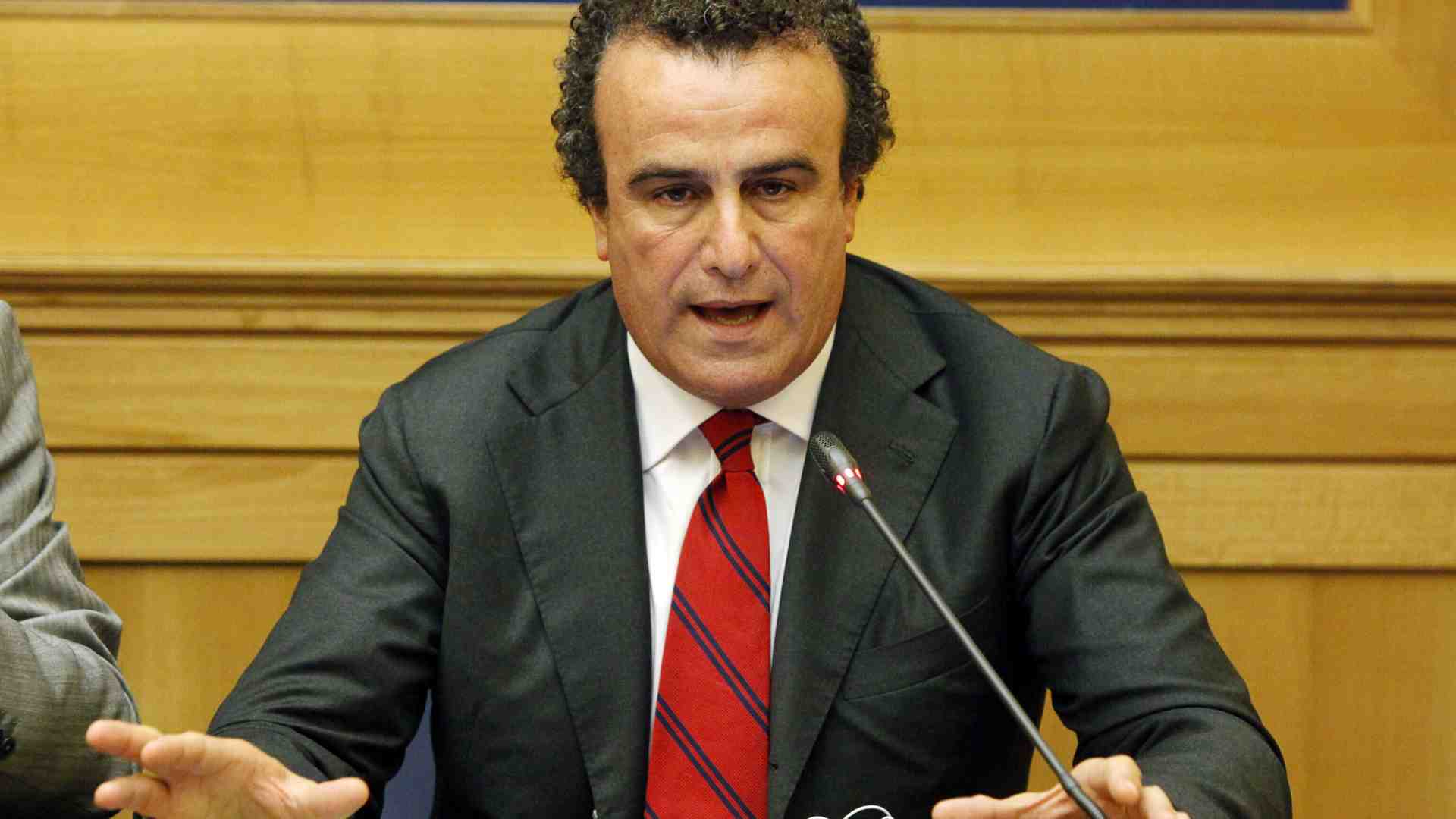 "La destra superi l'ideologia sulla cittadinanza agli stranieri". Parla Granata