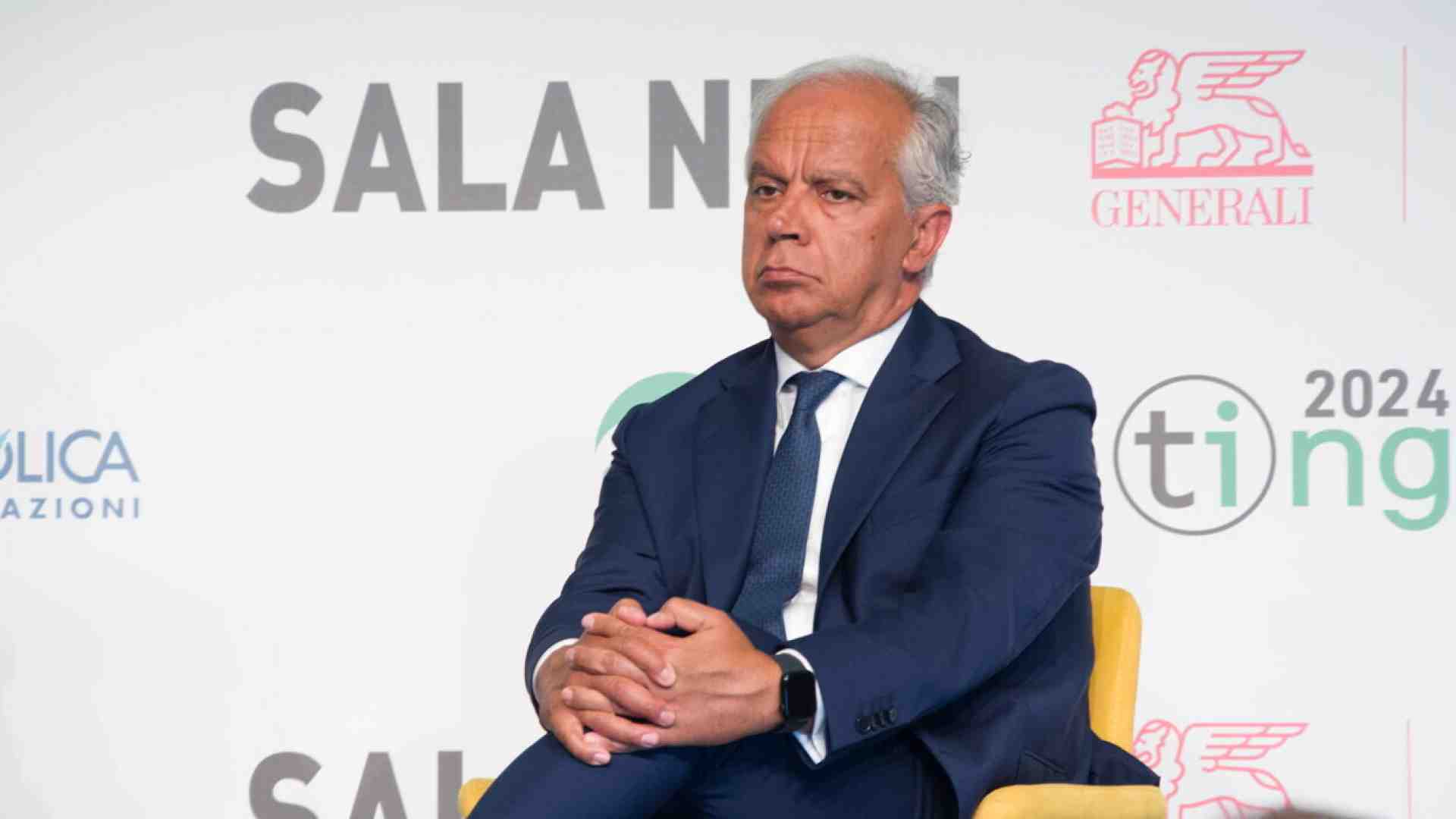 Piantedosi apre alla cittadinanza agli stranieri "alla luce di dati concreti e realistici". Ma Salvini fa muro