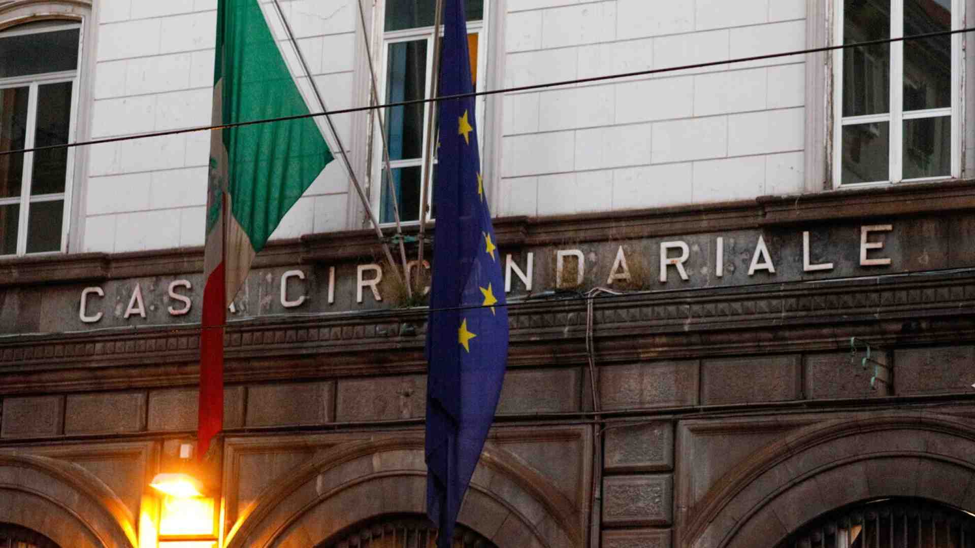 Il sovraffollamento delle carceri è responsabilità di chi governa ora, non solo di chi c’era prima