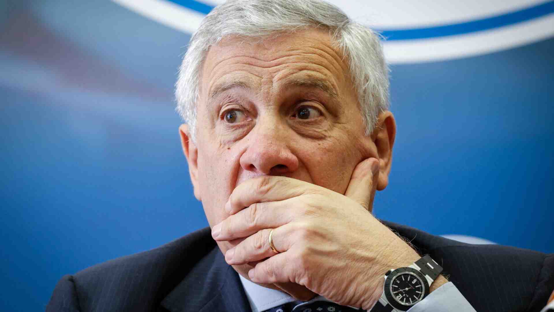 Ora la Lega usa Berlusconi per attaccare Tajani sullo ius scholae