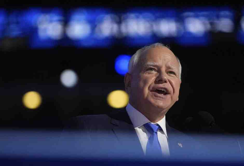 Vance, chi è il più hillbilly tra noi? Walz si presenta all’America