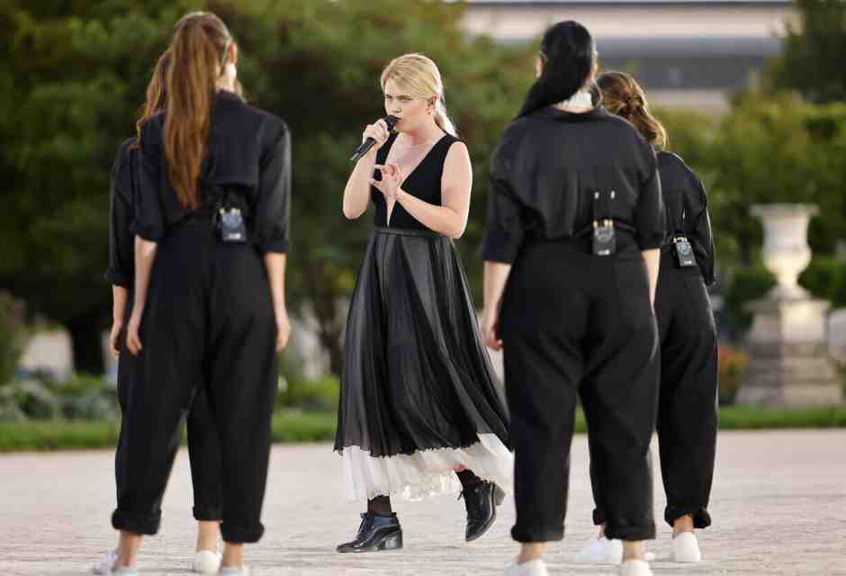 Con Zaho de Sagazan nasce una stella. Il pop francese ne aveva bisogno