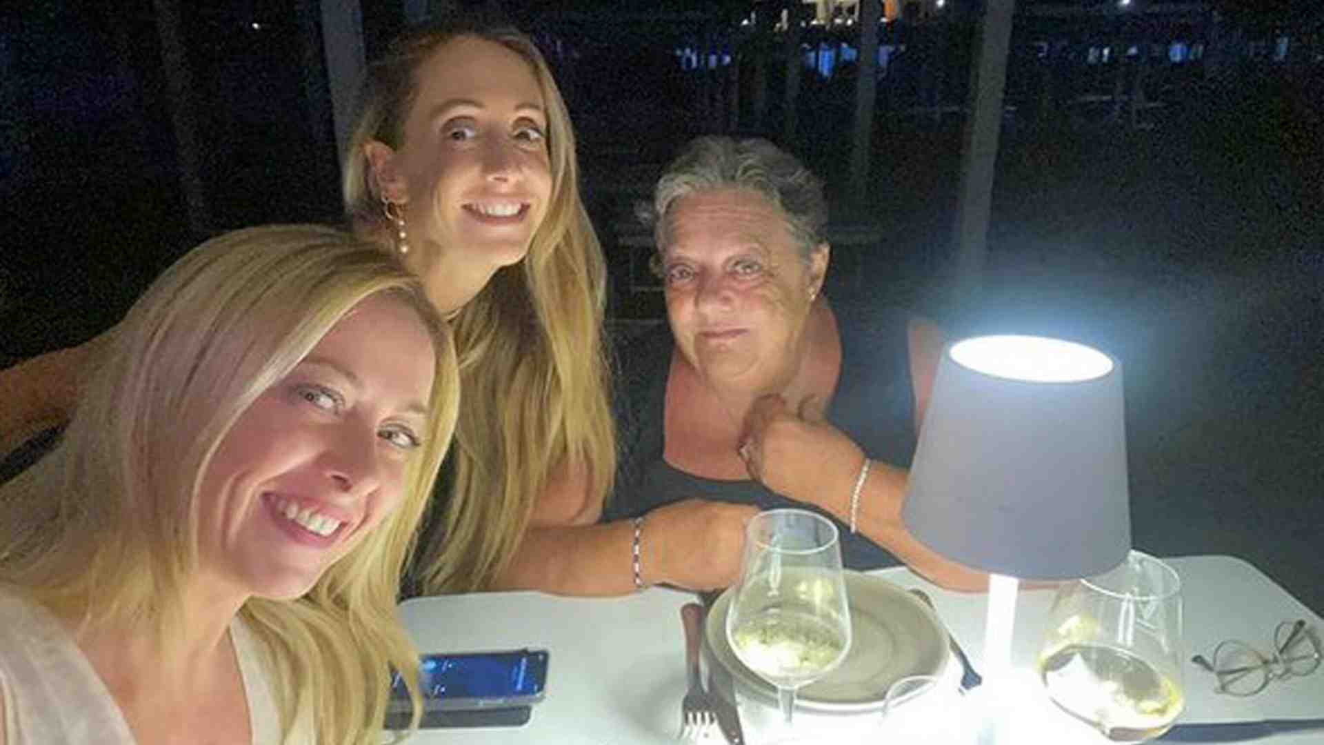 Scoop: il melonismo è il femminismo che la sinistra sogna da sempre