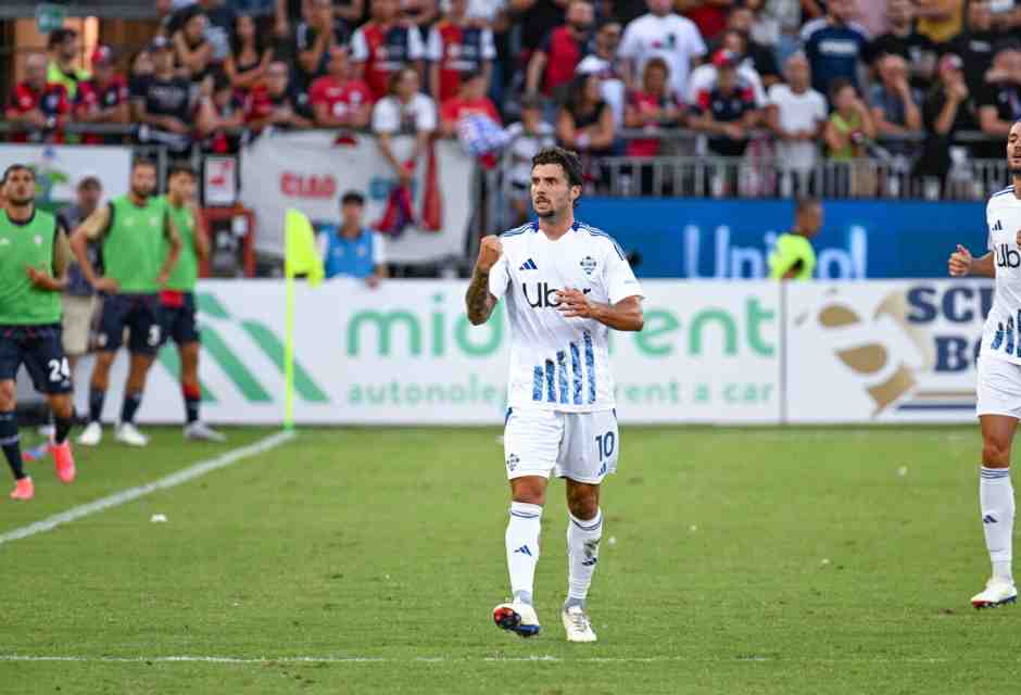 Patrick Cutrone e il lago