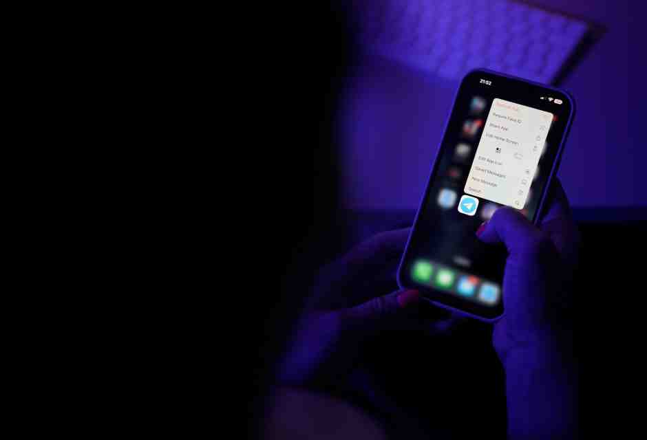 Se i social diventano campi di battaglia, a dare le carte non saranno i garanti ma i generali