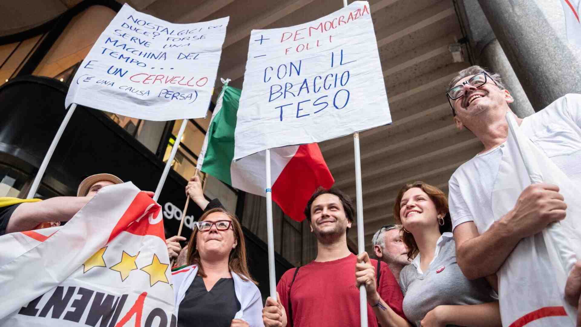 Antifascisti, invece di guardare al passato, occupatevi del futuro