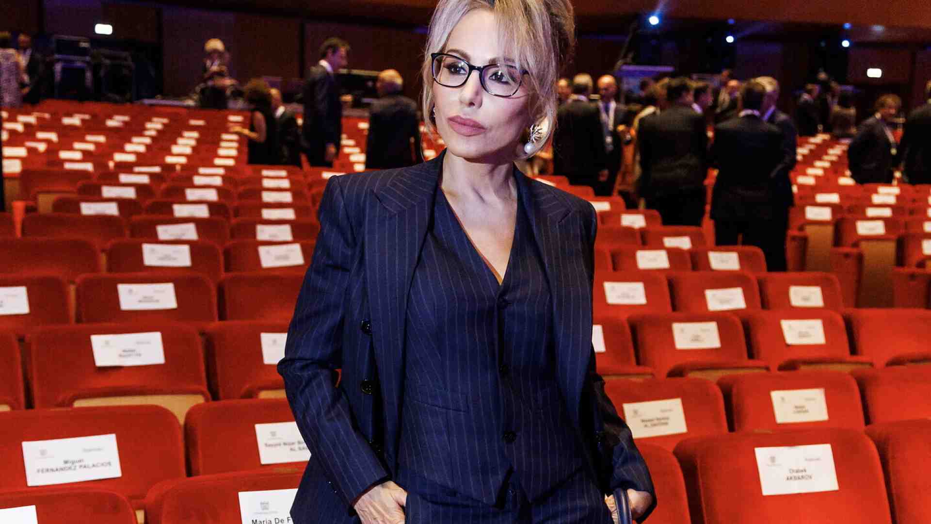 La Cavaliera Marina Berlusconi contro il romanocentrismo di governo. Vuole l'Adelphi