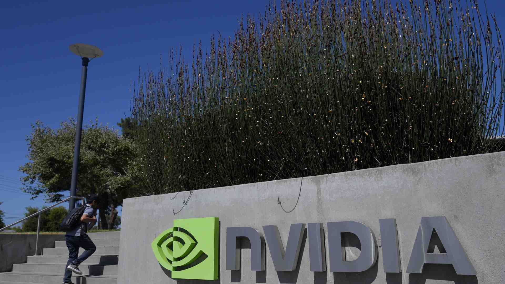 I numeri di Nvidia crescono, ma le Borse non si fidano. Una ragione c’è