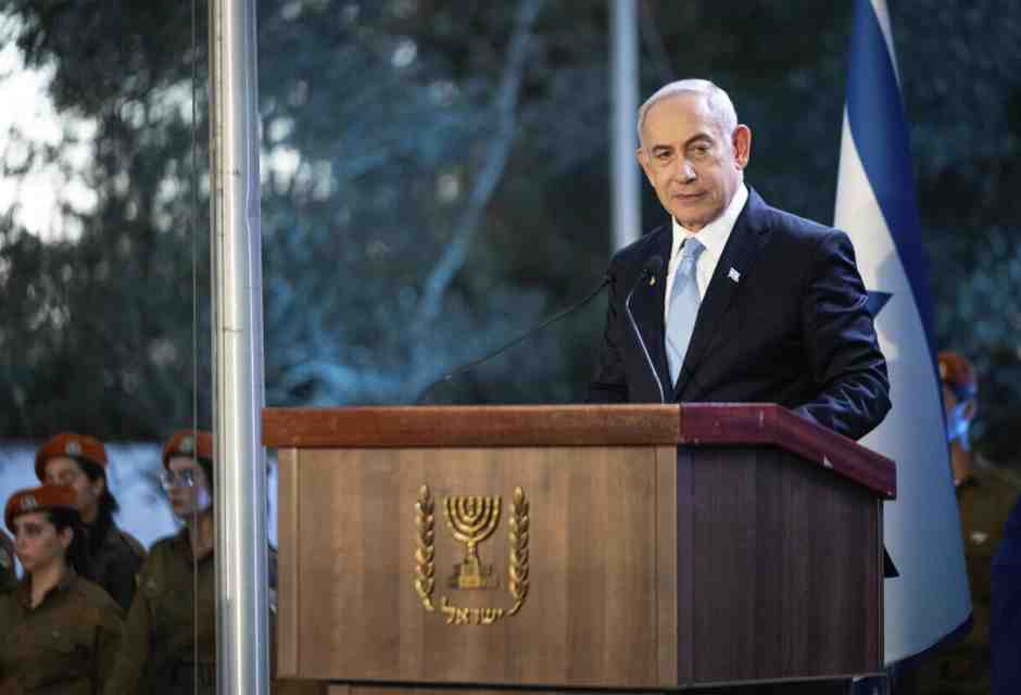 Faccia pure il mondo intero, a volere Netanyahu cacciato cento volte