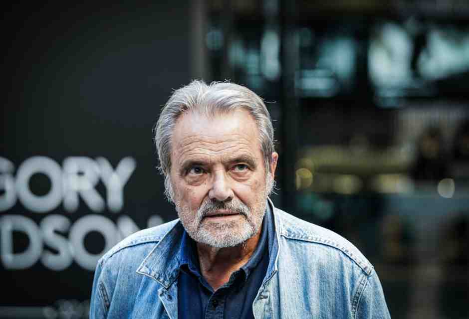 Oliviero Toscani e i forever young spiazzati davanti al venire meno della loro genetica certezza