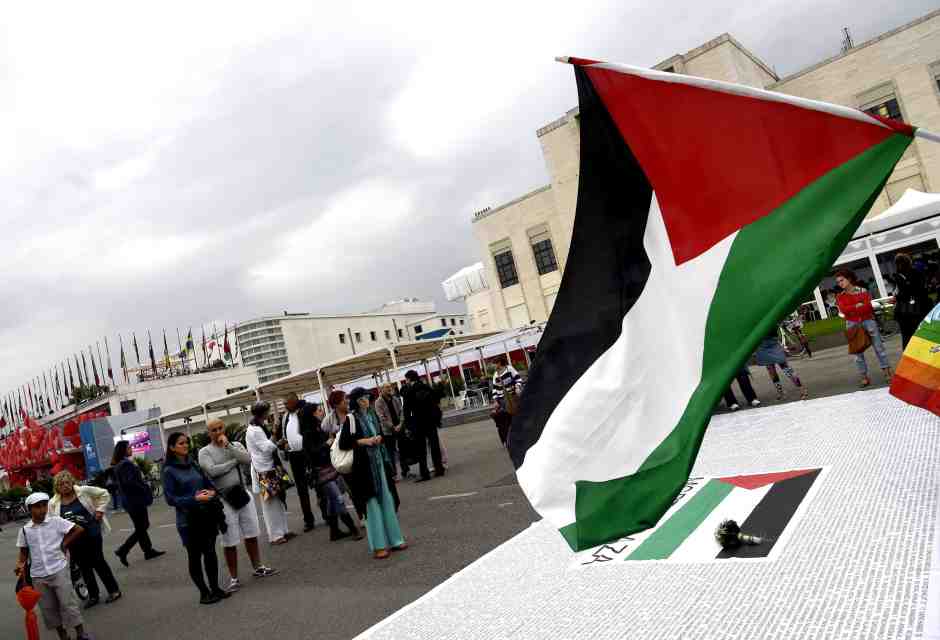 La bandiera palestinese alla Biennale e l’appropriazione politica di un’opera d’arte